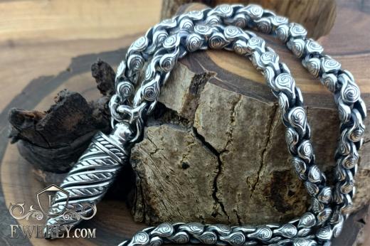 Набір із срібла: кулон «Куля» з оніксом та авторський ланцюг, фото